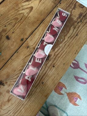 Valentine's Heart Banner Garland - Pink & Red